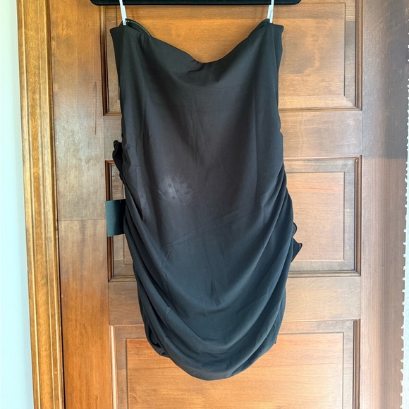 Lulus Attentive Allure Black Strapless Rosette Bodycon Mini Dress 🖤 - Picture 6 of 8